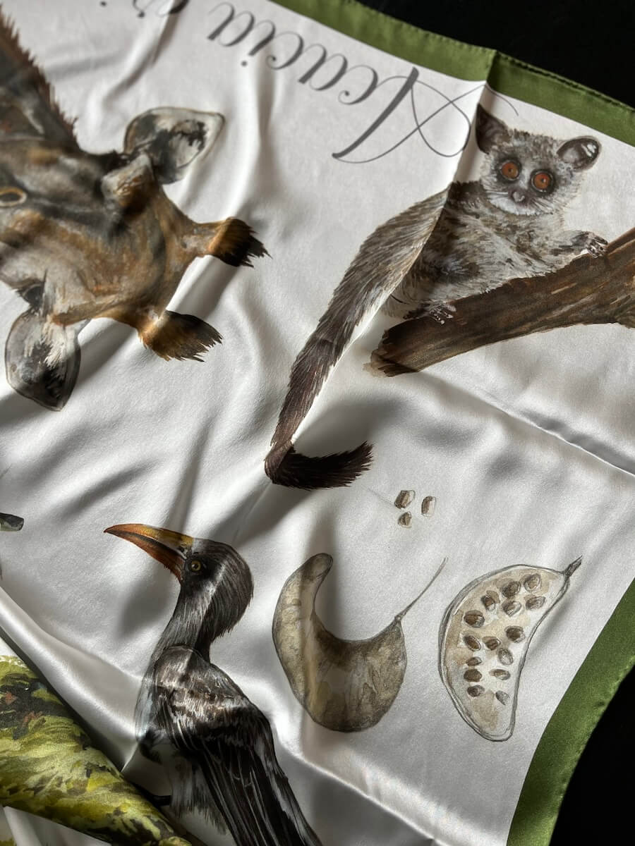 Acacia Design with giraffe - Image 4